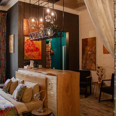 Manna Boutique Hotel (Adults Only) キエフ エクステリア 写真