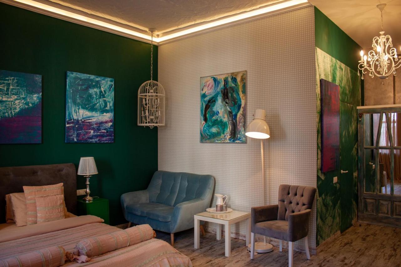 Manna Boutique Hotel (Adults Only) キエフ エクステリア 写真