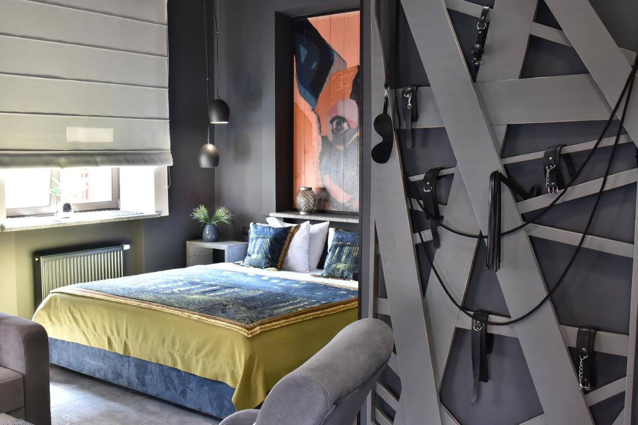 Manna Boutique Hotel (Adults Only) キエフ エクステリア 写真